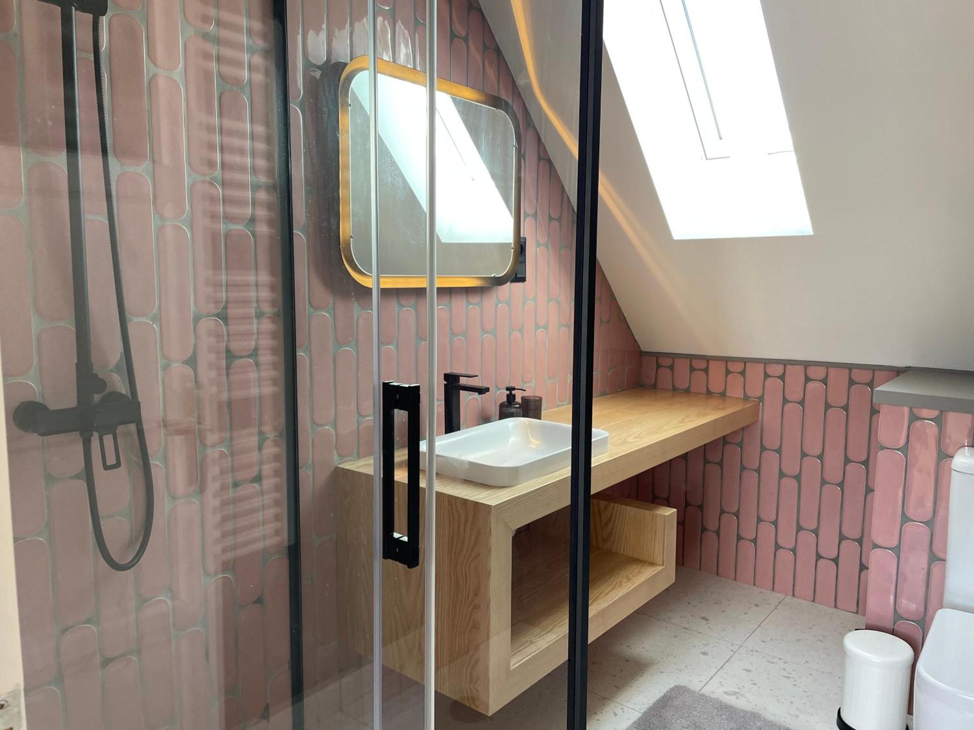 Frida Apartman, Exkluziv Varpanoramaval, A Belvaros Sziveben, Ingyenes Parkolassal Apartament *